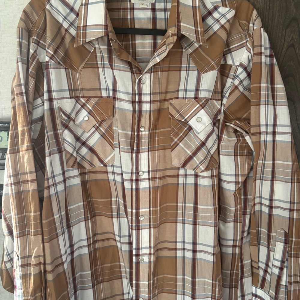 Ely Cattleman Tan and White Plaid Button Down Shirt